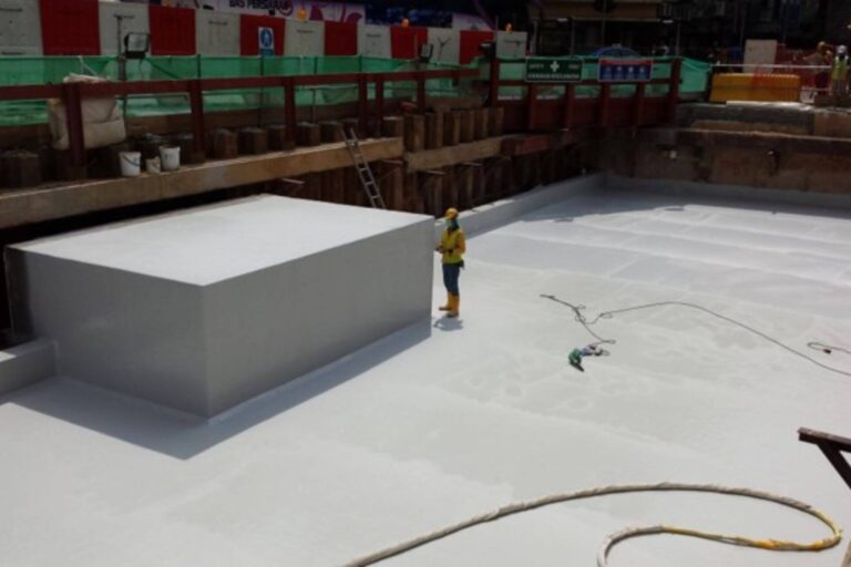 polyurea-waterproofing-for-concrete-roof-slabs-MRT-Line-1-polyurea-waterproofing-application